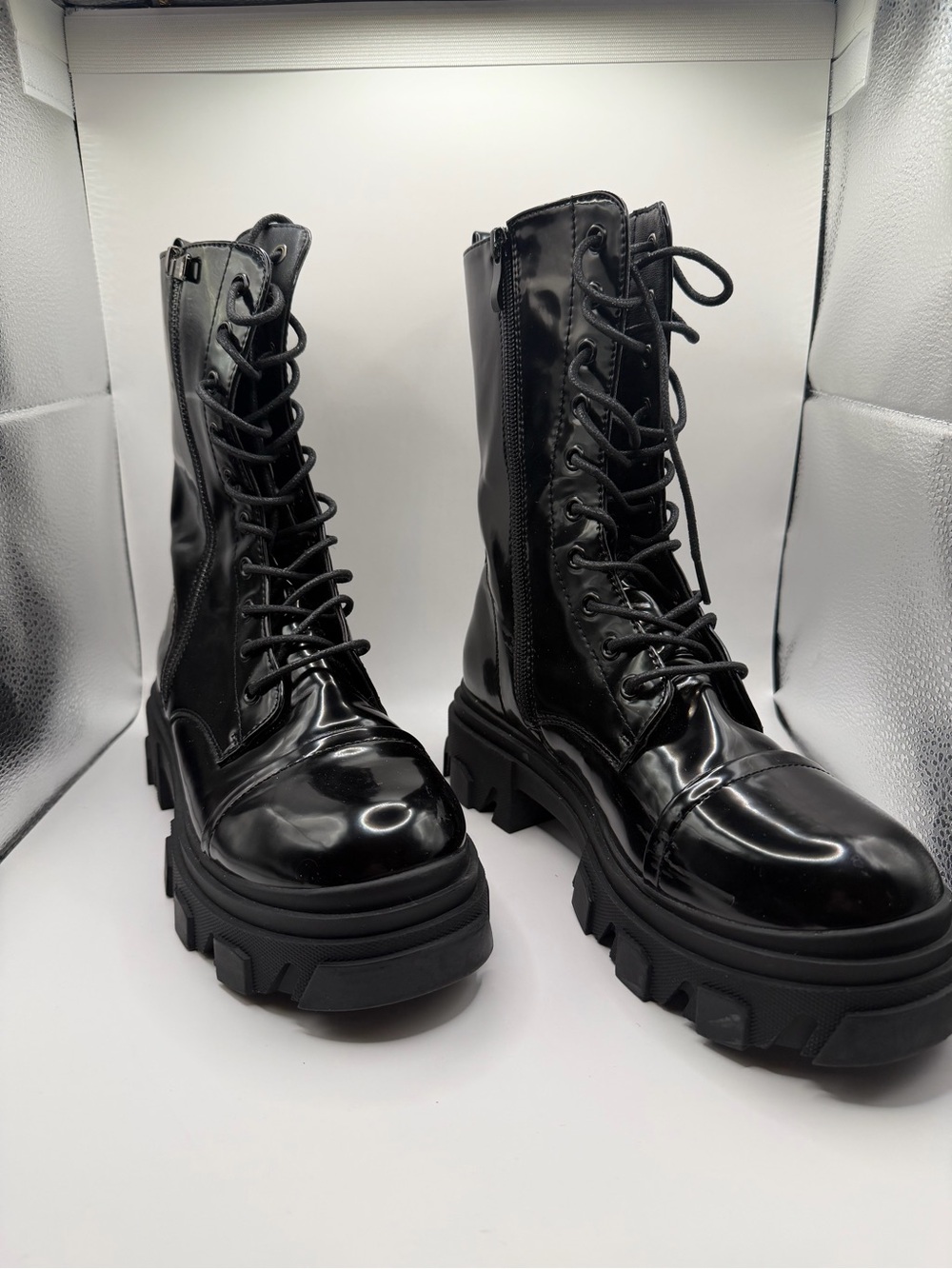 Dream Pairs Black Patent Lace-Up Platform Combat Boots with Side Zipper